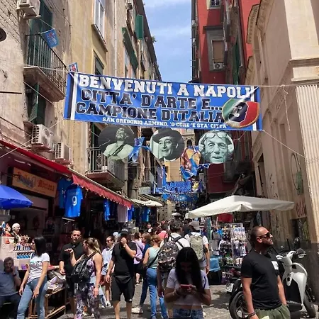 La Casa Di * Nápoly